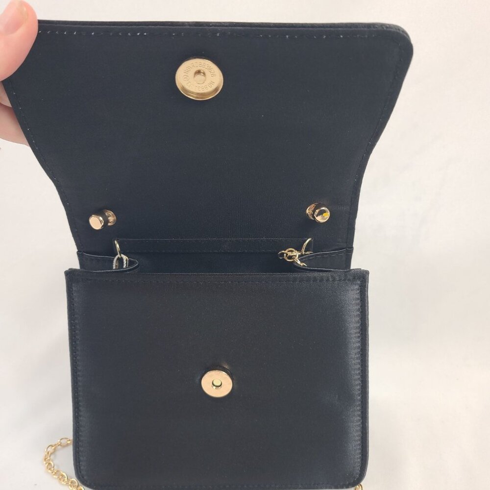 NWT Shiraleah Black Maude Mini Top Handle Bag Pearl Bow Accent Gold Chain Strap - Picture 4 of 10